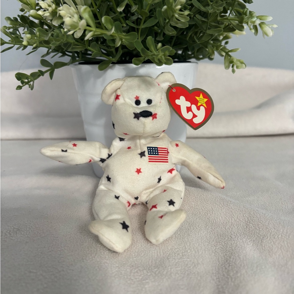 Ty Beanie Baby Bear with Stars and Flag - Cream